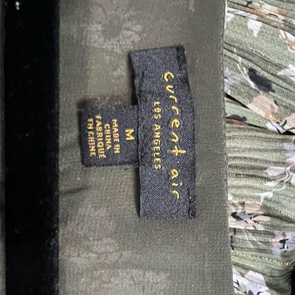 Current Air Green‎ Floral Long Sleeve Smocked Waist V Neck Dress Sz M - Picture 3 of 9